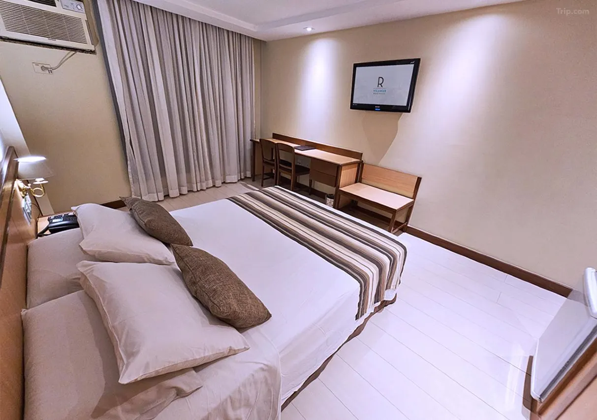 Quarto confortável para casal na praia de copacabana