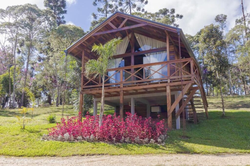 Cabana com lareira e hidromassagem em Curitiba