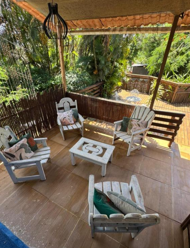 Pousada do Golfinho Fernando de Noronha – Conforto, jardim e localização central